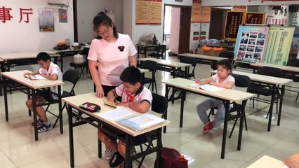 社區(qū)“三點半課堂” 破解托管難題，溫暖城市“四點半”