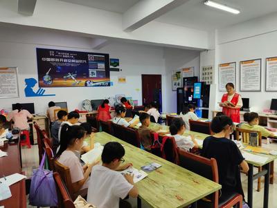 泗縣虹城街道人大 關注青少年 暑期快樂行，中小學生校外托管服務顯成效